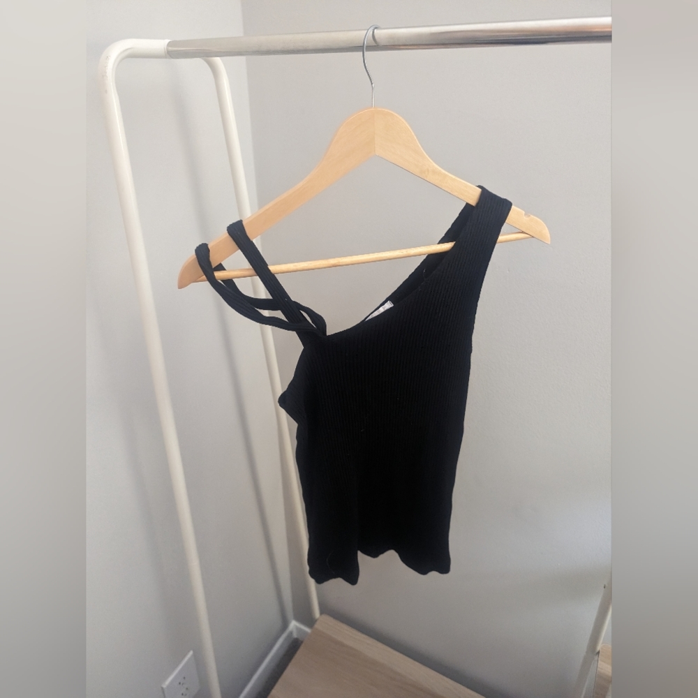 ✨ LNA Ribbed Tank Top 🖤